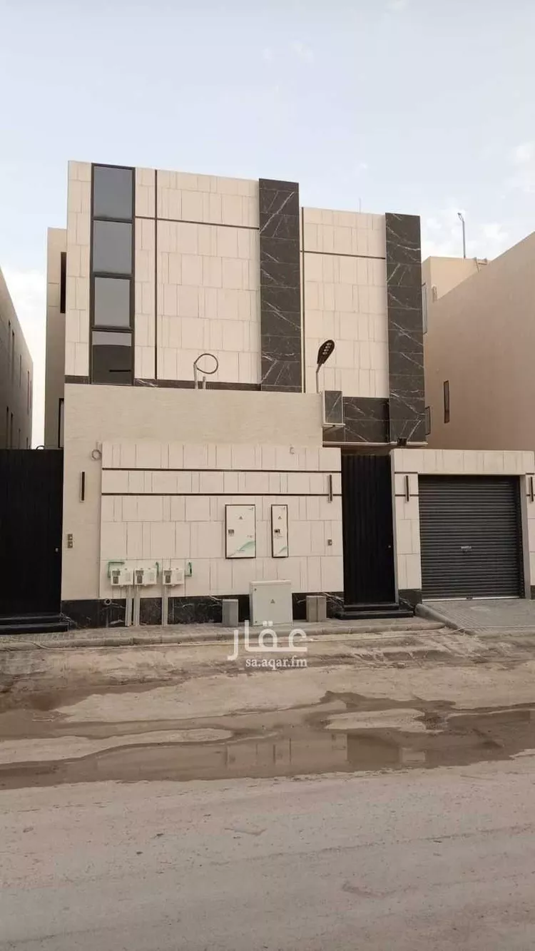 دور للبيع في شارع شارع 15, حي الجنادرية, مدينة الرياض, منطقة الرياض صورة 2