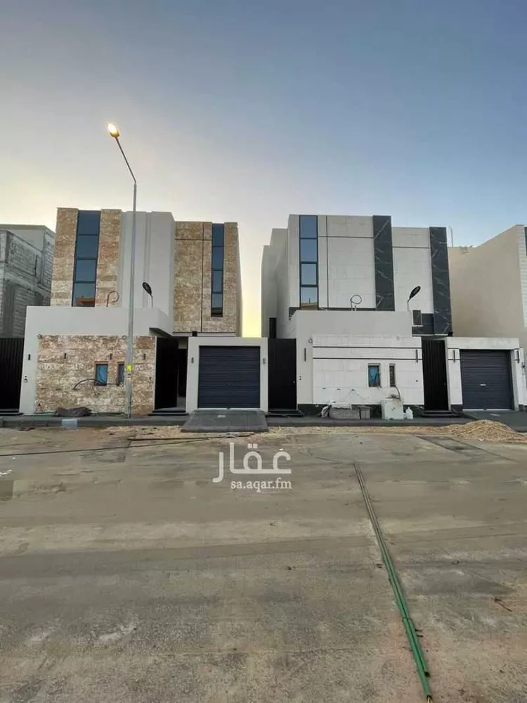 Floor for Sale in Riyadh Al Janadriyah