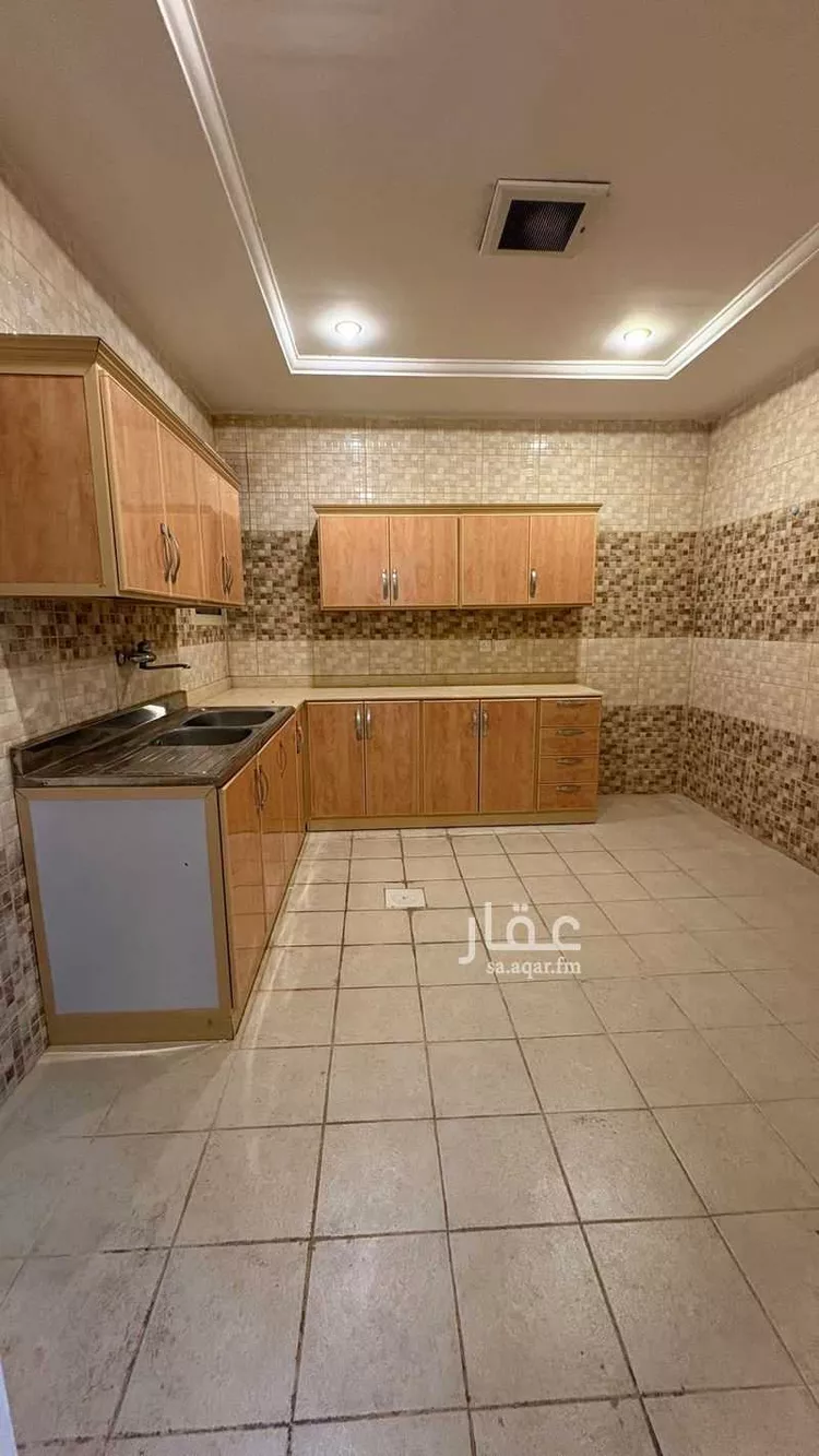 شقة للإيجار في شارع عمر التميمي, حي التعاون, مدينة الرياض, منطقة الرياض صورة 5