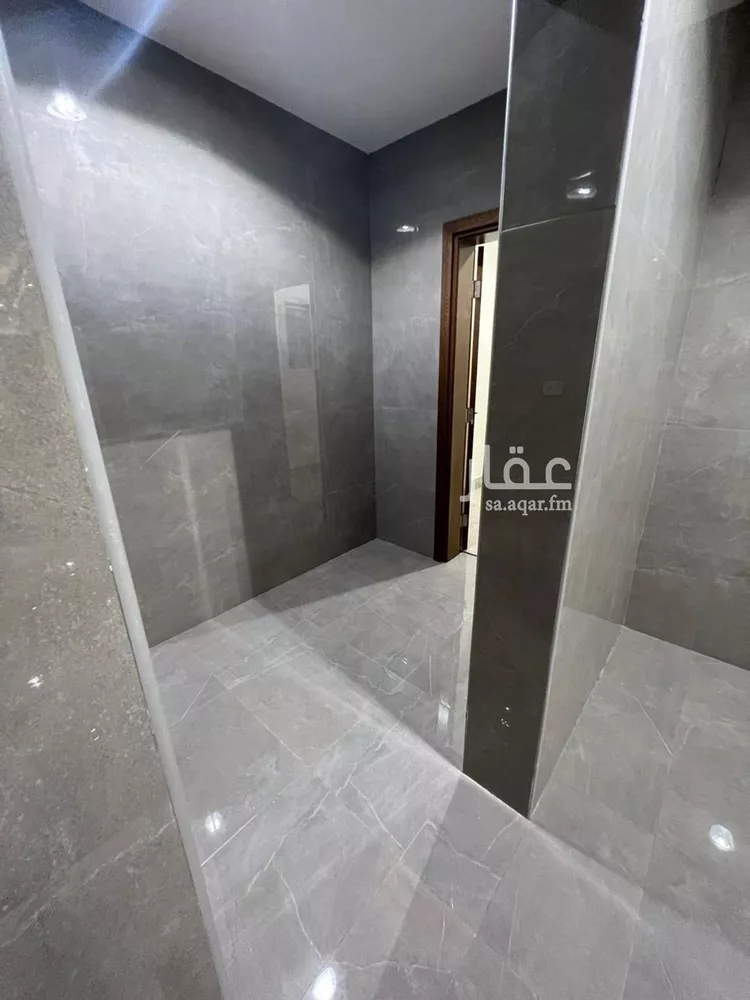 Apartment for Sale in Riyadh Al Malqa 7