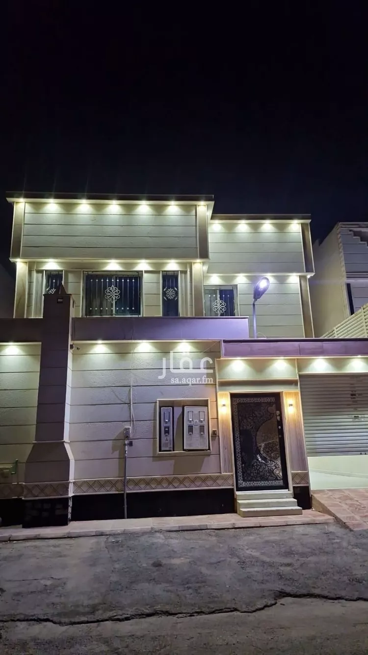 فيلا للإيجار في شارع فؤاد محمد عمر توفيق, حي القادسية, مدينة الرياض, منطقة الرياض