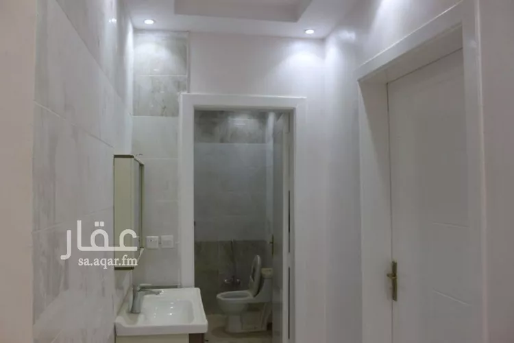 شقة للإيجار في شارع الامام البخاري, حي بدر, مدينة الرياض, منطقة الرياض صورة 5