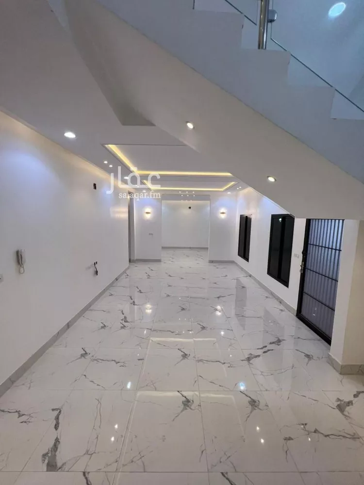 فيلا للإيجار في شارع فؤاد محمد عمر توفيق, حي القادسية, مدينة الرياض, منطقة الرياض صورة 4