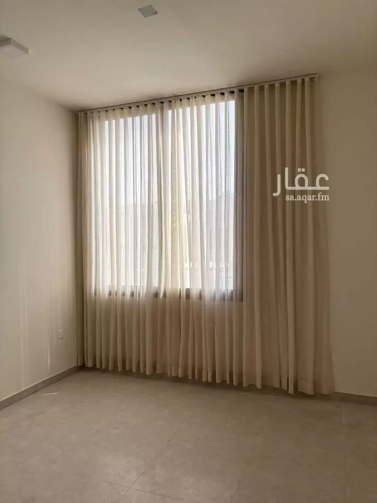 فيلا للإيجار في شارع الامير فيصل بن بندر بن عبدالعزيز الفرعي ، حي مطار الملك خالد الدولي ، الرياض ، منطقة الرياض صورة 5