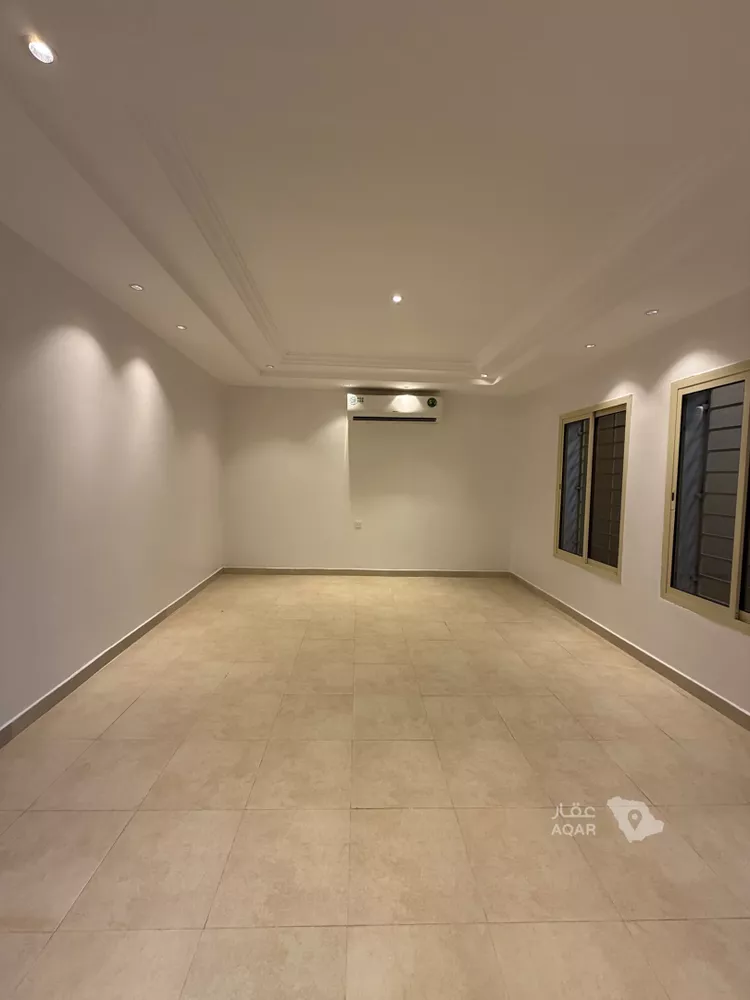 Villa for Sale in Riyadh Al Yasmin 4
