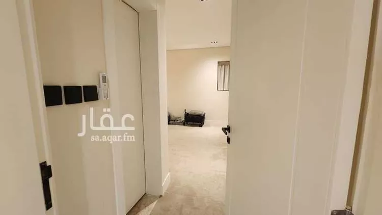فيلا للبيع في شارع أبي محمد الصواف, حي العارض, مدينة الرياض, منطقة الرياض 11