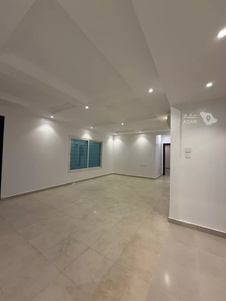 Villa for Sale in Riyadh Al Yasmin 7
