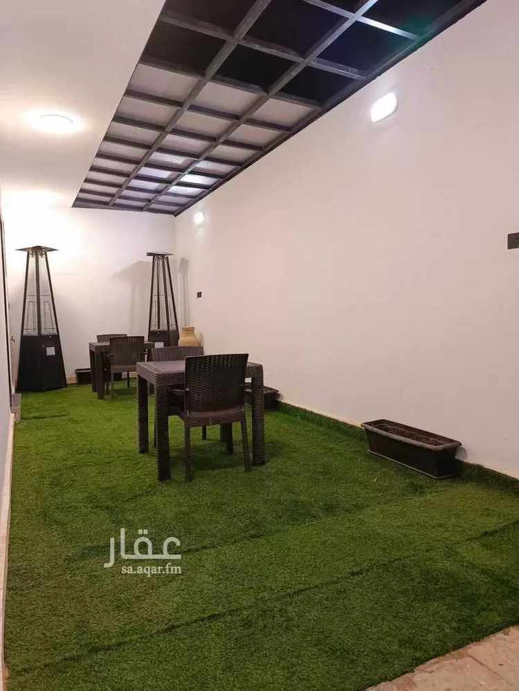 عمارة للإيجار في شارع نجم الدين الايوبي, حي العوالي, مدينة الرياض, منطقة الرياض