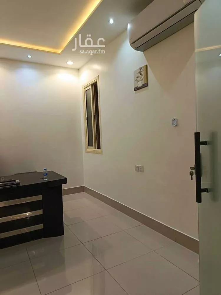 مكتب تجاري للإيجار في طريق نجم الدين الأيوبي الفرعي ، حي العوالي ، الرياض ، منطقة الرياض صورة 4