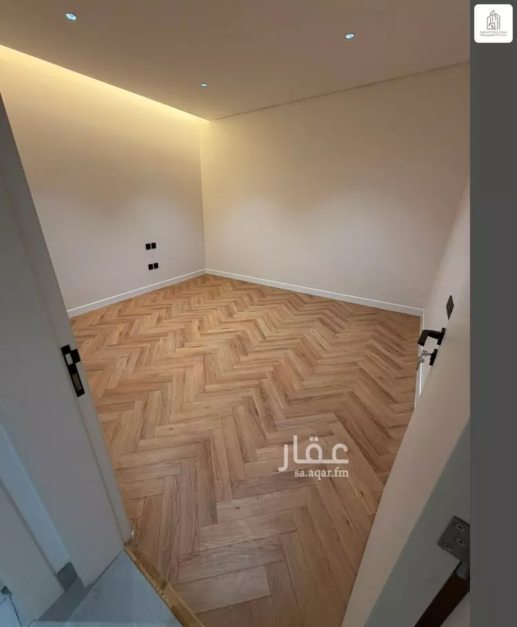 فيلا للإيجار في شارع قطرانه, حي العقيق, مدينة الرياض, منطقة الرياض صورة 2
