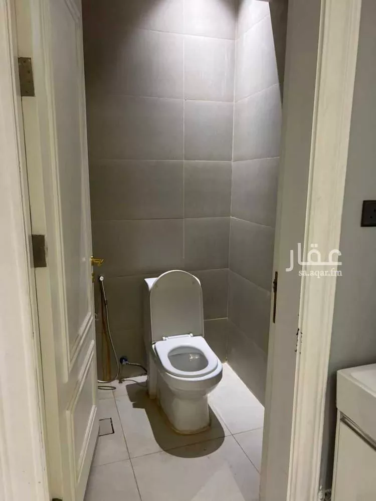 شقة للبيع في شارع أبحر, حي الملقا, مدينة الرياض, منطقة الرياض 15