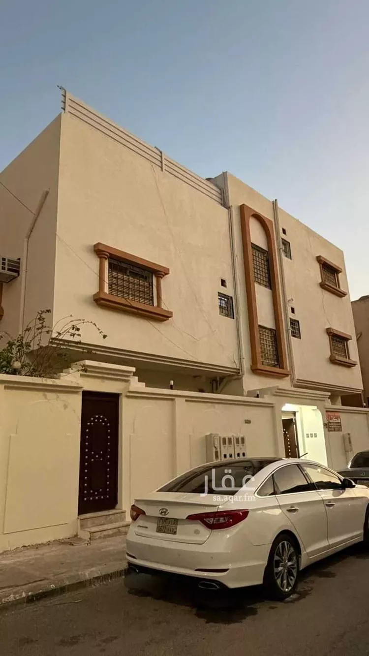 عمارة للبيع في شارع 2, حي طيبة, مدينة الجبيل, المنطقة الشرقية صورة 3