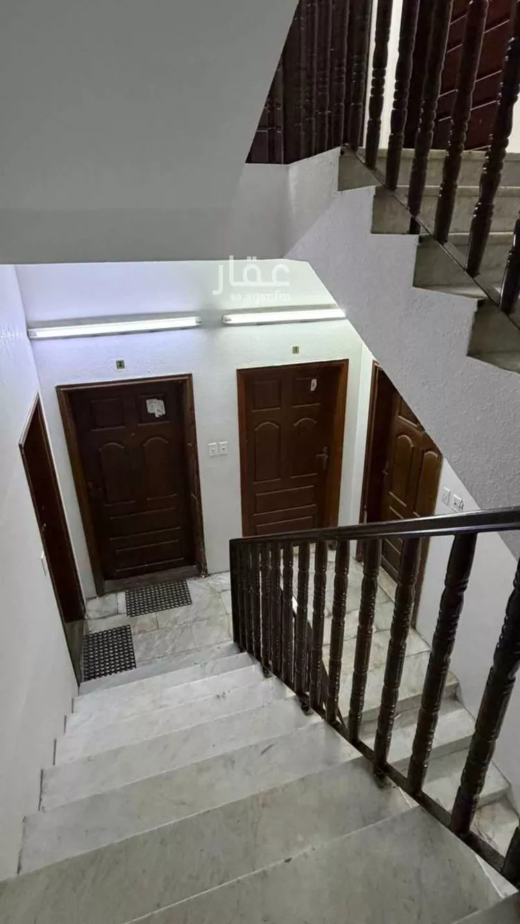 عمارة للبيع في شارع 2, حي طيبة, مدينة الجبيل, المنطقة الشرقية صورة 4