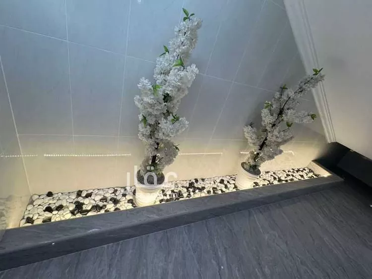 عمارة للبيع في حي طيبة, مدينة الجبيل, المنطقة الشرقية 7
