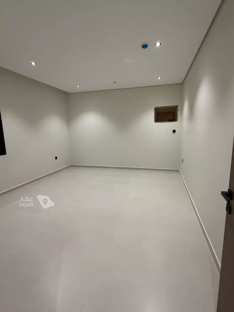 عمارة للإيجار في حي الضباب, مدينة الجبيل, المنطقة الشرقية 7