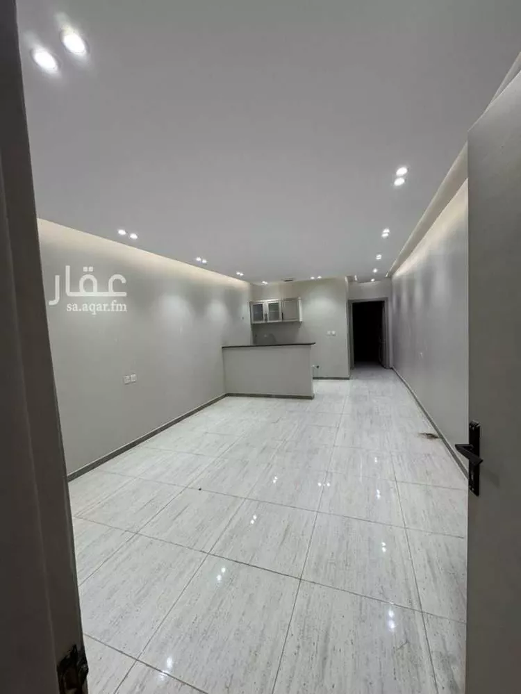 شقة للإيجار في شارع ابي بكر الصديق الفرعي, حي النزهة, مدينة الرياض, منطقة الرياض صورة 2