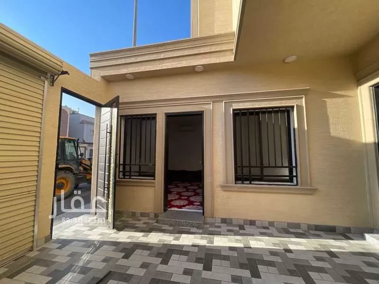 دور للبيع في شارع الشباب ، حي العزيزية ، الرياض ، منطقة الرياض