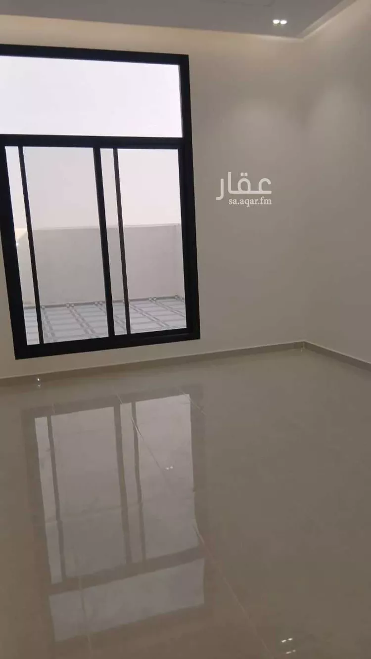 دور للبيع في شارع المعيزلية, حي المعيزيلة, مدينة الرياض, منطقة الرياض صورة 3
