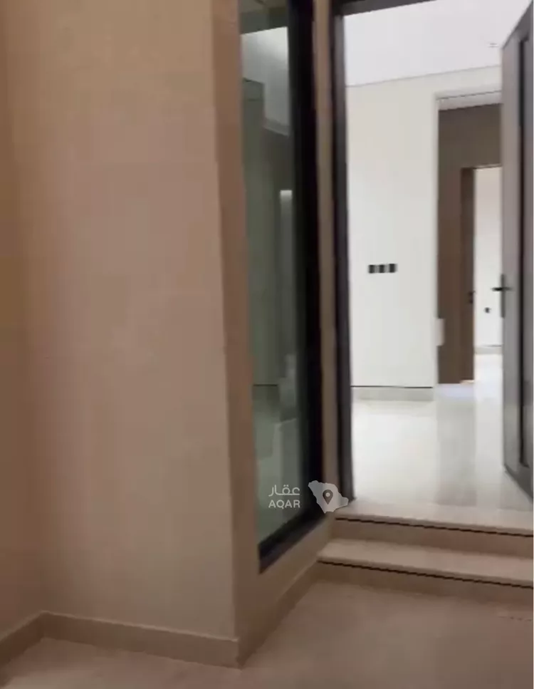 دور للبيع في شارع الشنقيطي, حي الخليج, مدينة الرياض, منطقة الرياض صورة 2
