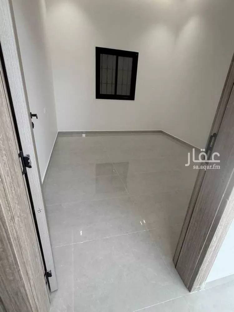 فيلا للبيع في شارع المعيزلية, حي المعيزيلة, مدينة الرياض, منطقة الرياض صورة 4