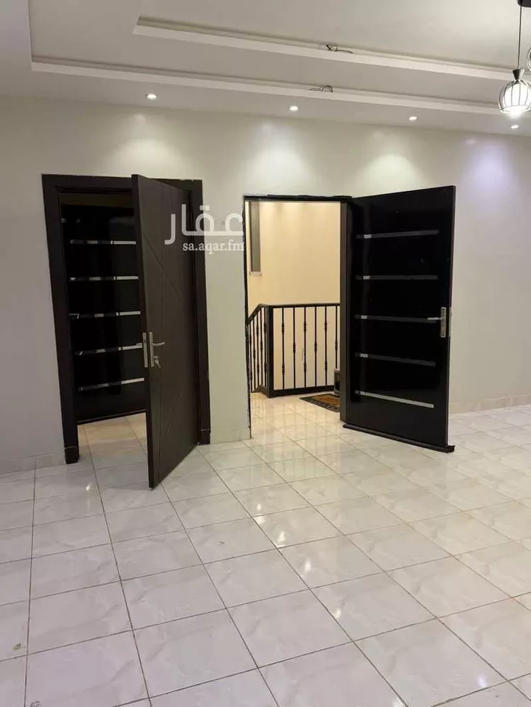 شقة للإيجار في شارع إسماعيل بن أبي الغنائم, حي المهدية, مدينة الرياض, منطقة الرياض صورة 2