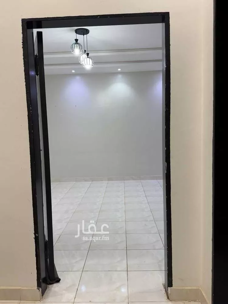 شقة للإيجار في شارع إسماعيل بن أبي الغنائم, حي المهدية, مدينة الرياض, منطقة الرياض صورة 3