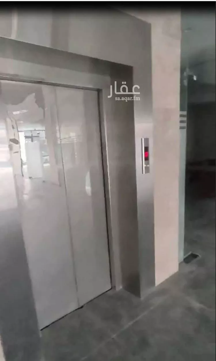 عمارة للبيع في شارع ابي بكر الصديق الفرعي, حي الوادي, مدينة الرياض, منطقة الرياض 8