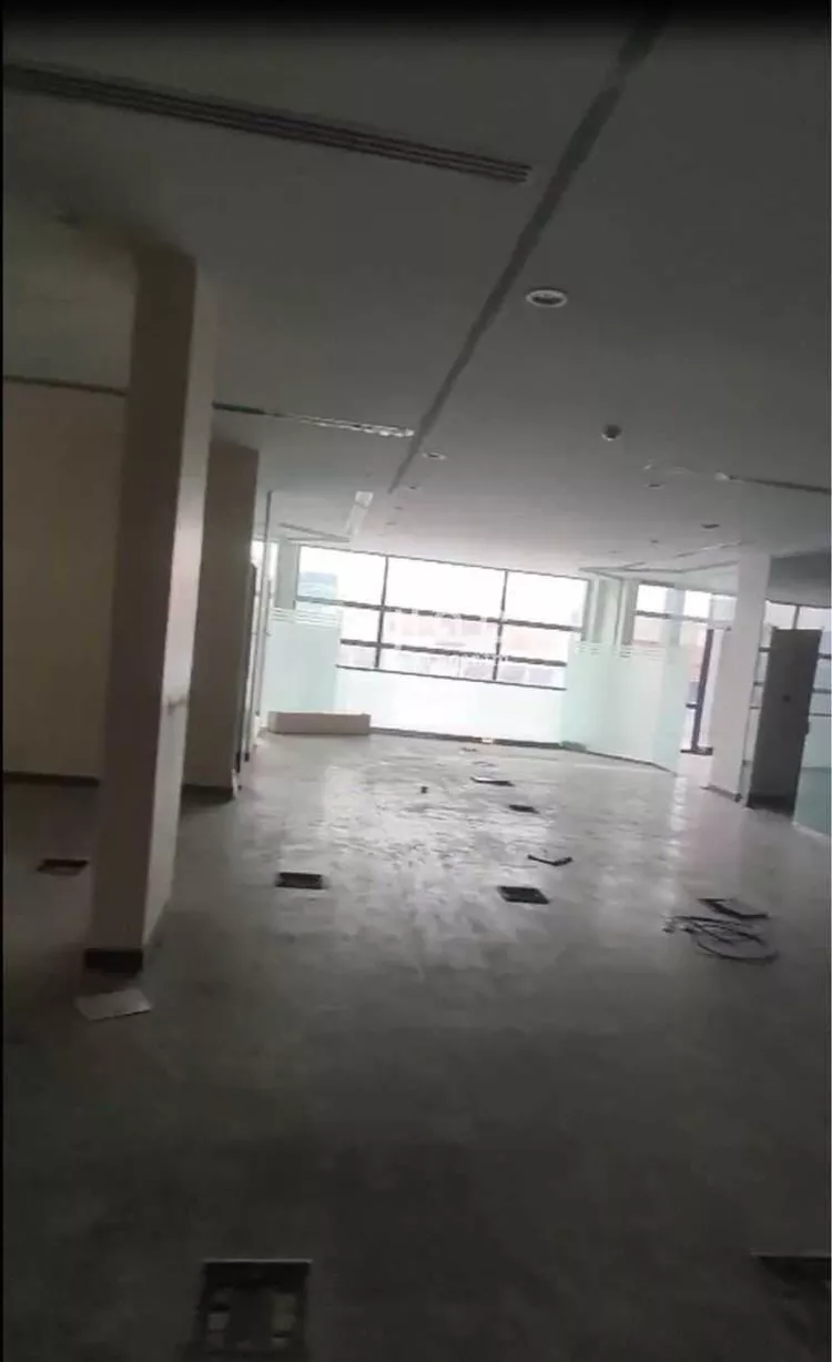 عمارة للبيع في شارع ابي بكر الصديق الفرعي, حي الوادي, مدينة الرياض, منطقة الرياض 7