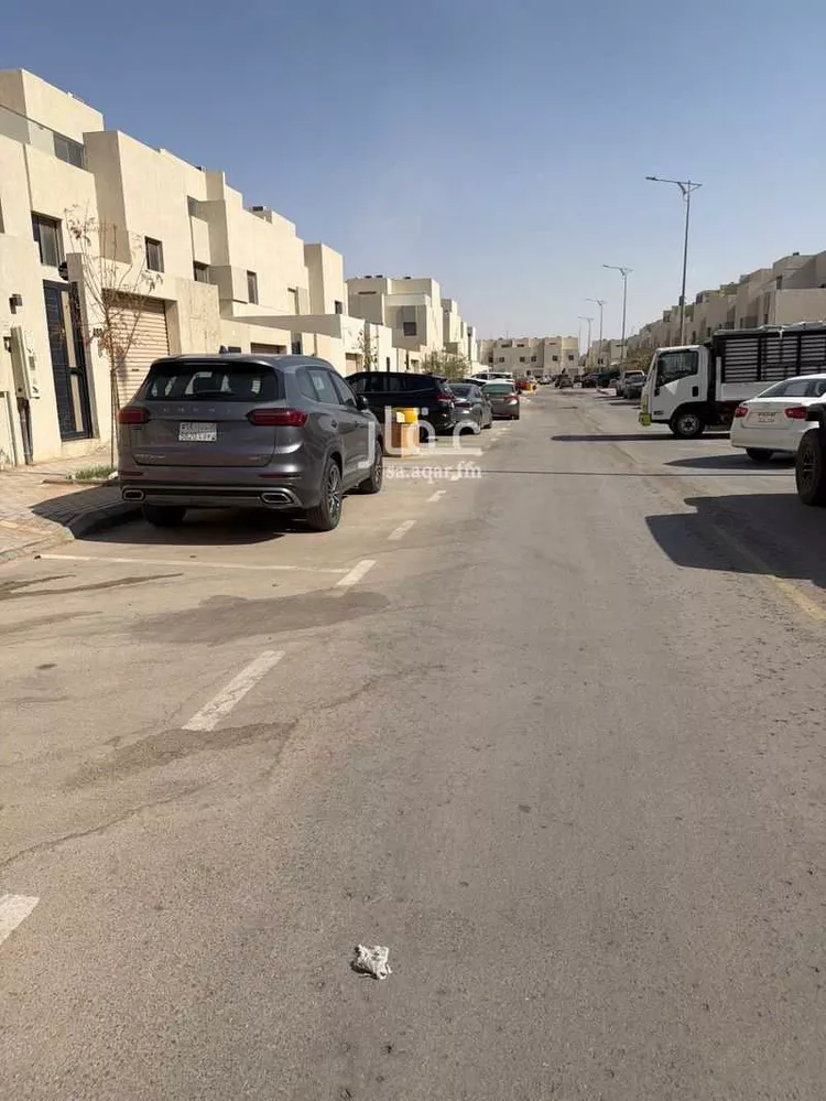 فيلا للبيع في شارع أحمد بن دميم, حي النرجس, مدينة الرياض, منطقة الرياض 7