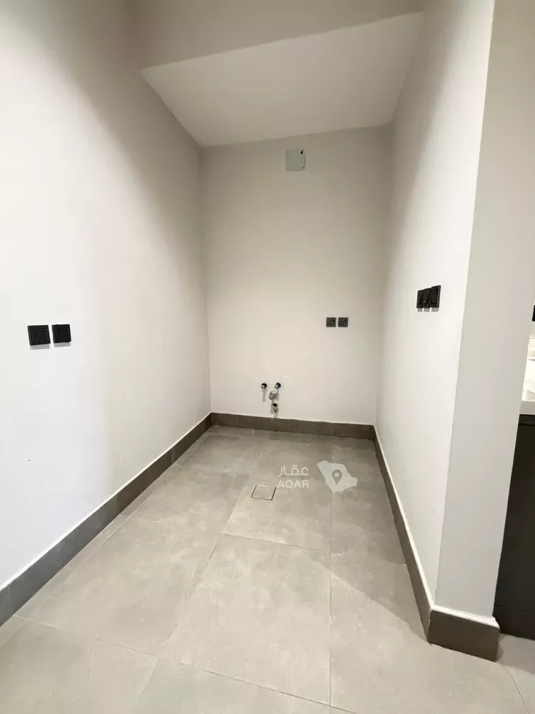 شقة للإيجار في شارع وادي العمارية, حي القادسية, مدينة الرياض, منطقة الرياض 7
