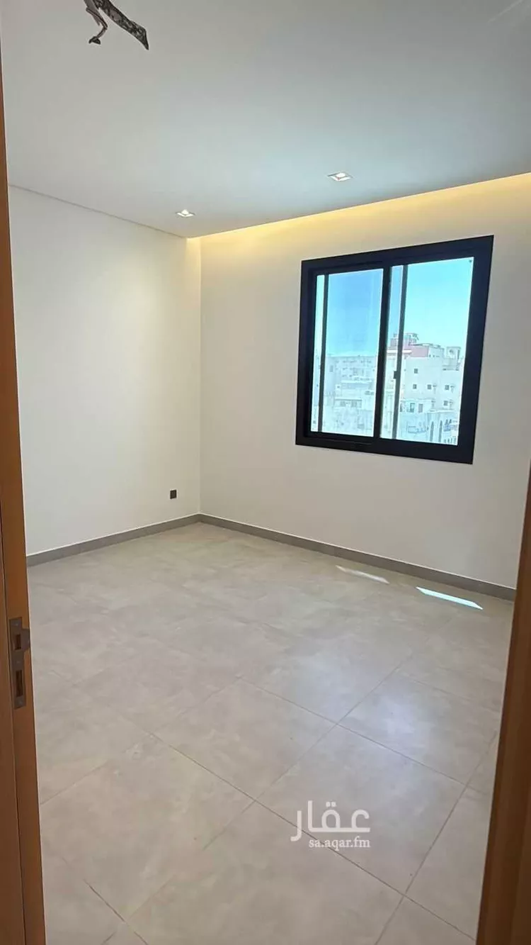 شقة للإيجار في شارع ابن الغماز, حي السلامة, مدينة جدة, منطقة مكة المكرمة صورة 3