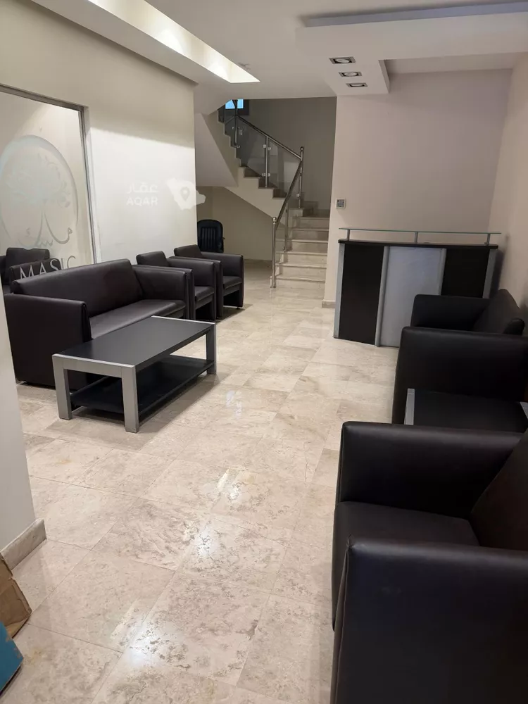 Commercial Office for Rent in Jeddah Ash Shati