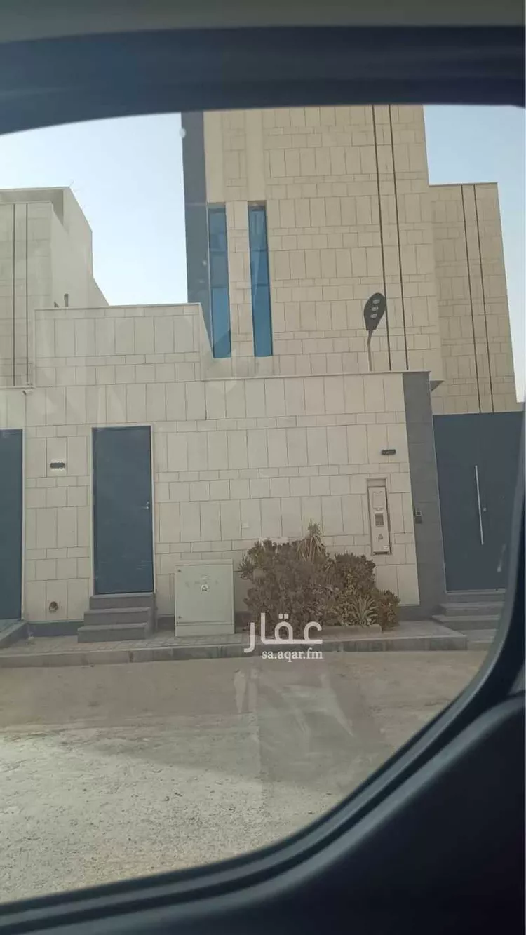 فيلا للإيجار في شارع أحمد بن يزيد بن بقي, حي العارض, مدينة الرياض, منطقة الرياض صورة 2