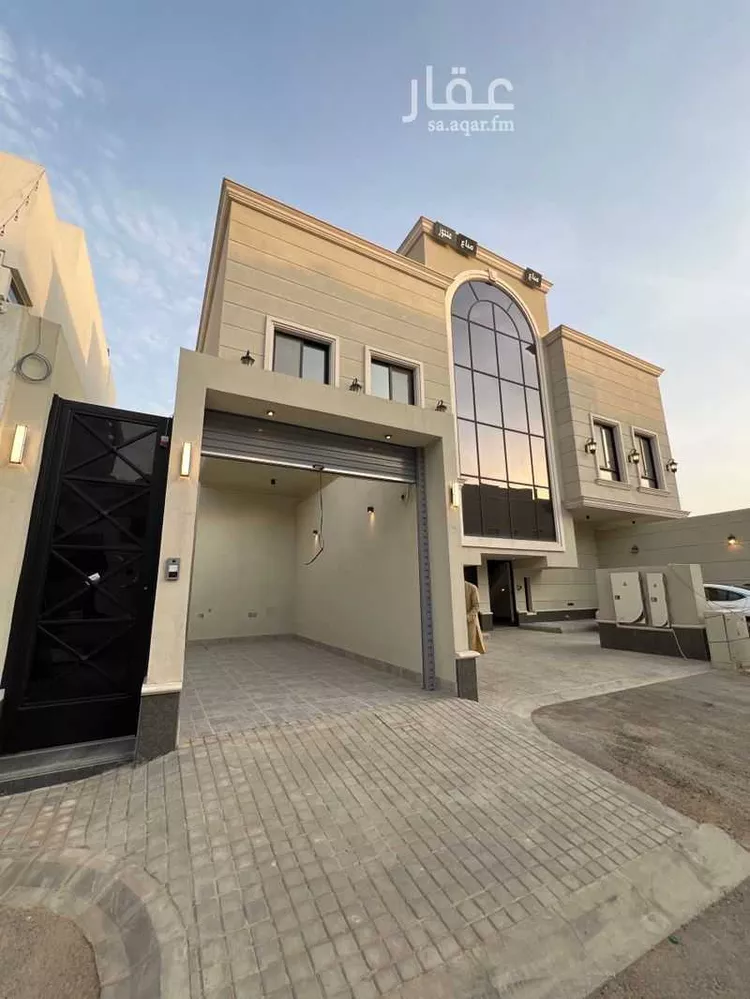 دور للبيع في شارع أبي الحجاج المقدسي, حي العارض, مدينة الرياض, منطقة الرياض