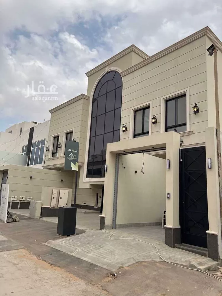 دور للبيع في شارع أبي الحجاج المقدسي, حي العارض, مدينة الرياض, منطقة الرياض