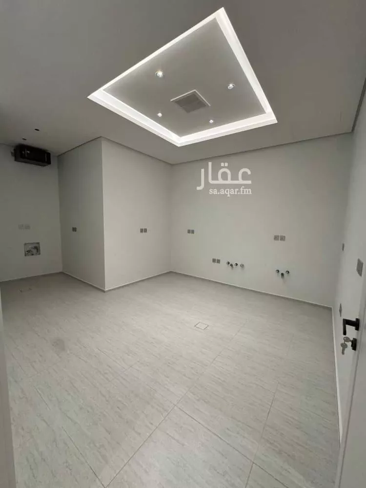 Floor for Sale in Riyadh Al Arid