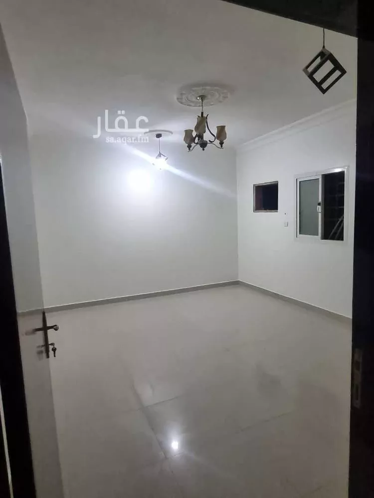 شقة للإيجار في شارع الساهريه ، حي المعيزيلة ، الرياض ، منطقة الرياض صورة 2