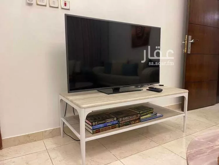 شقة للإيجار في شارع سلمه بن المجبر, حي النزهة, مدينة جدة, منطقة مكة المكرمة