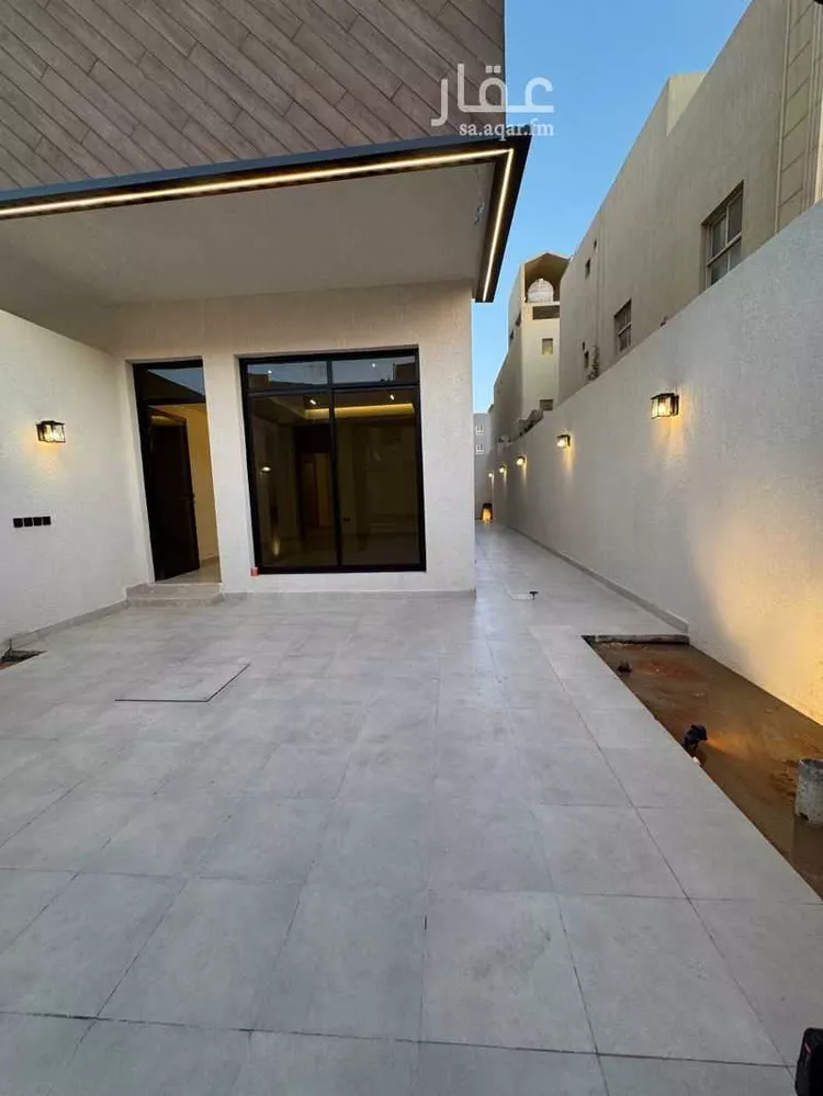 فيلا للبيع في شارع معسكر, حي قرطبة, مدينة الرياض, منطقة الرياض صورة 2