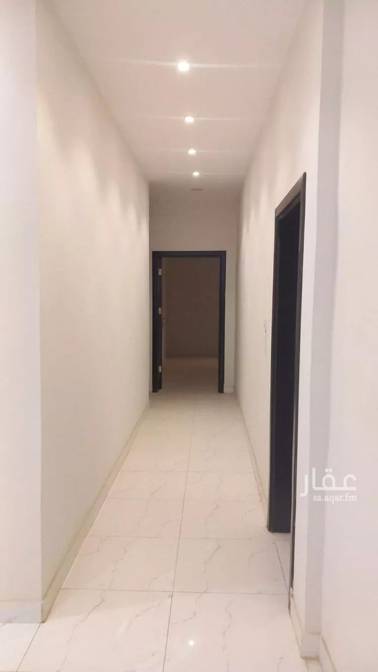 فيلا للبيع في شارع جرير الارقط, حي الوفاء, مدينة جدة, منطقة مكة المكرمة صورة 3