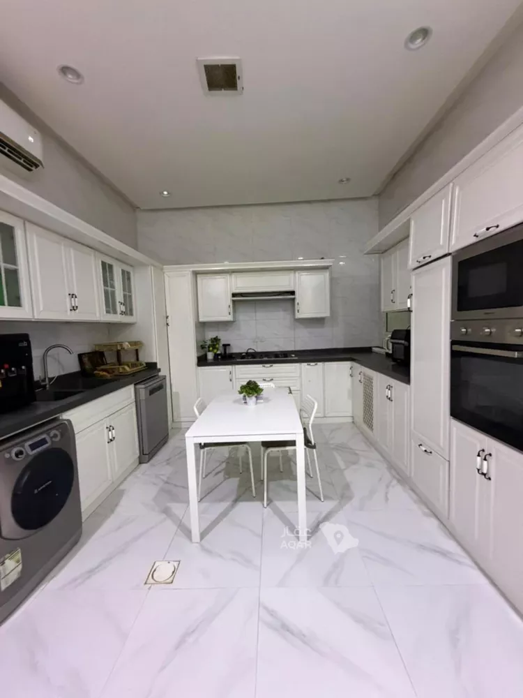 Villa for Sale in Riyadh Ar Rimal 3