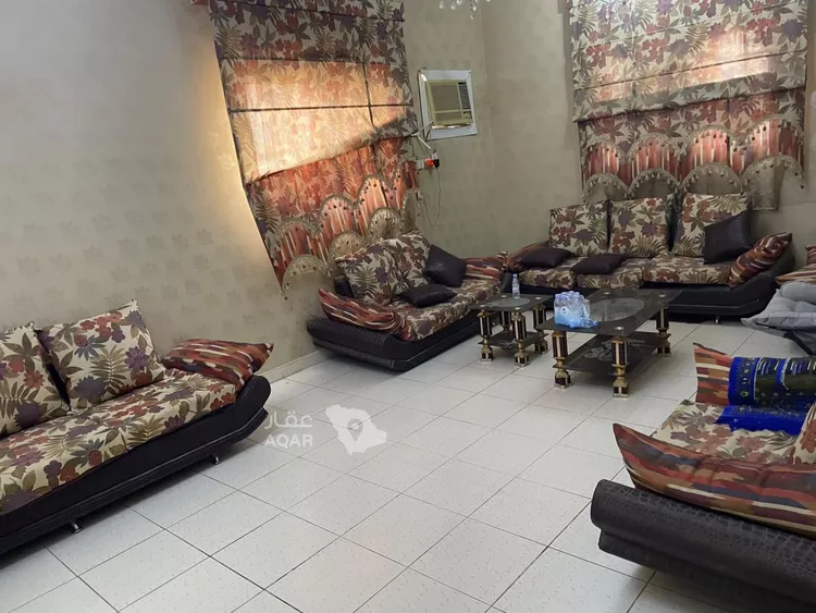 Villa for Sale in Riyadh Al Aziziyah 10