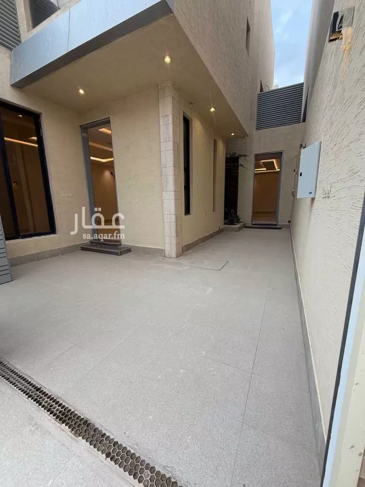فيلا للبيع في شارع عبدالملك الهاشمي, حي المهدية, مدينة الرياض, منطقة الرياض صورة 5