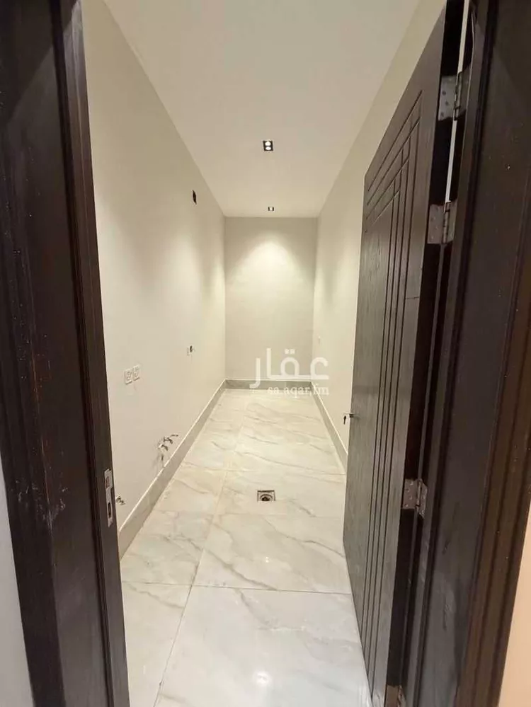 Villa for Sale in Riyadh Al Mahdiyah 11