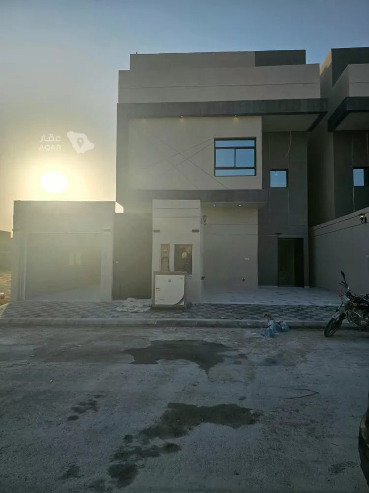 Floor for Sale in Riyadh Dahiat Namar
