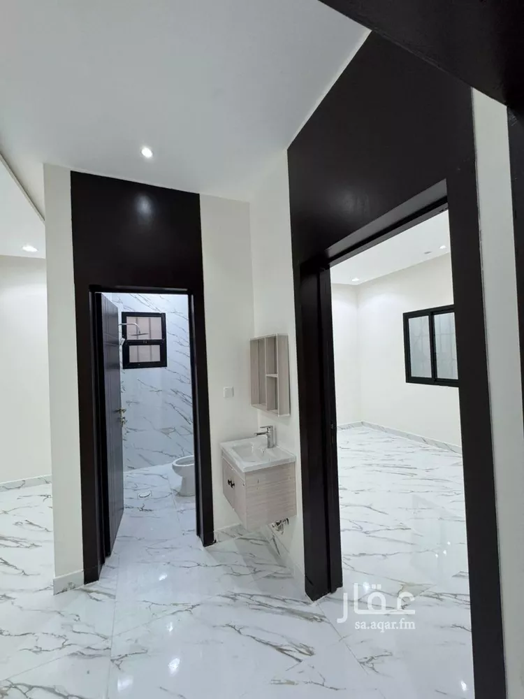 Villa for Sale in Riyadh Al Uraija Al Gharbiyah 10