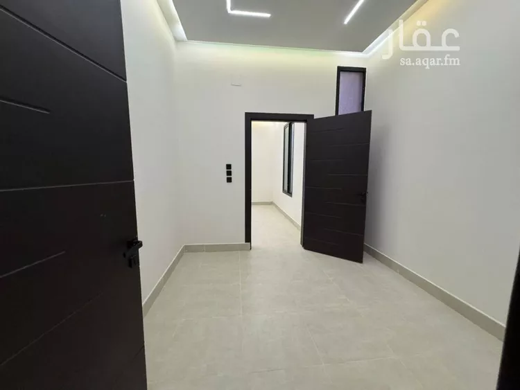 Floor for Sale in Riyadh Tuwaiq صورة 3