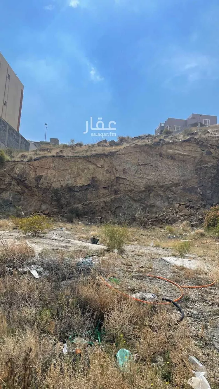 أرض للبيع في شارع 753225, حي السلام, مدينة أبها, منطقة عسير صورة 2