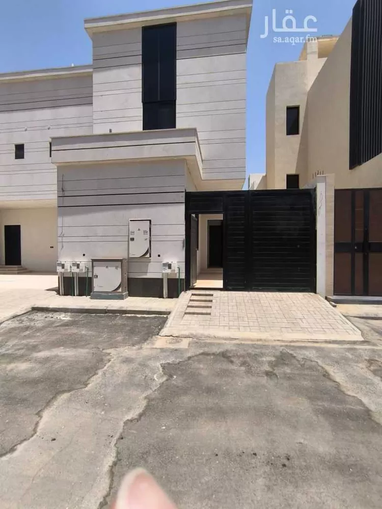 Floor for Sale in Riyadh An Nadhim