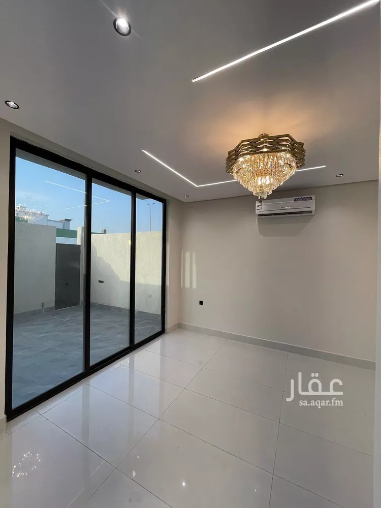 فيلا للبيع في شارع عبدالرحمن ابن ابي عقيل, حي طيبة, مدينة الدمام, المنطقة الشرقية صورة 2